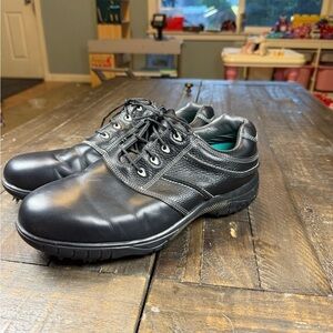 FootJoy Golf Shoes Women’s Black Leather Golf Shoes Size 10 SoftSpikes